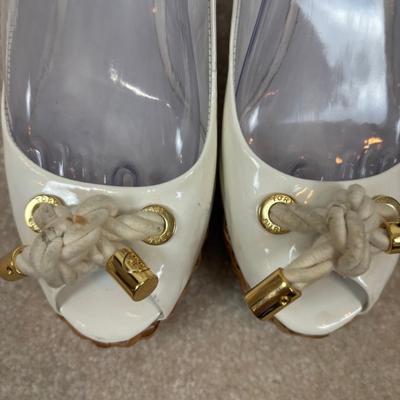 Tory Burch White Patent Leather Rope Detail Wedge Peep Toe Size 8.5 - Picture 3 of 12